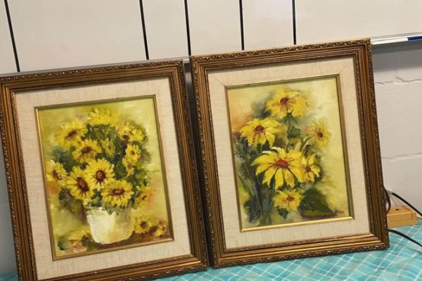 Original oil painting 2 pieces mint condition..  W 17” H 20”